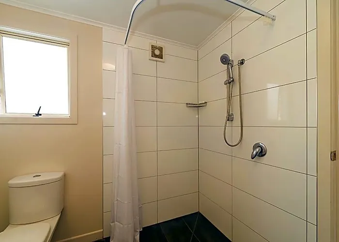 Red Rock Thermal - Mineral Pool Motel 4*
