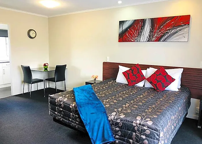 Red Rock Thermal - Mineral Pool Motel Rotorua