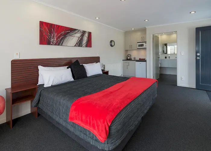 Red Rock Thermal - Mineral Pool Motel Rotorua